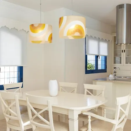 Villa 10.3 *
